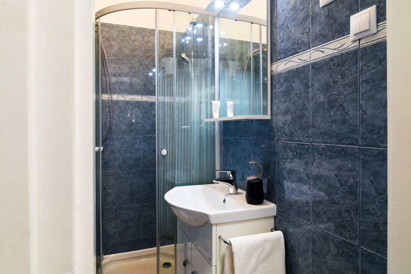 Very Central Apartment Close To Basilica Budapest Kültér fotó