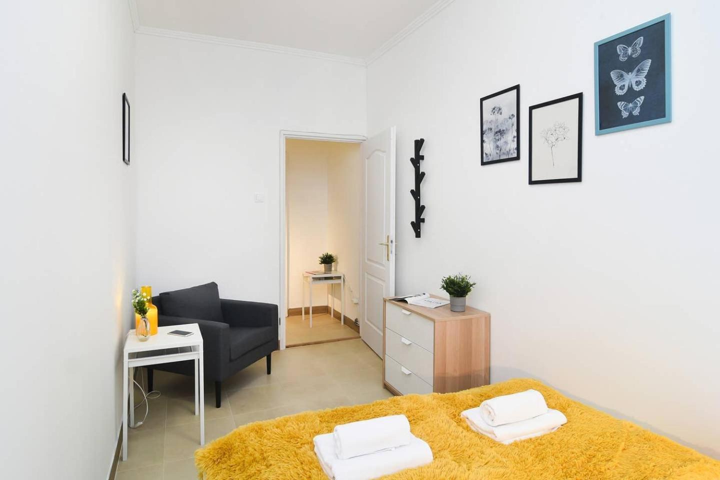 Very Central Apartment Close To Basilica Budapest Kültér fotó