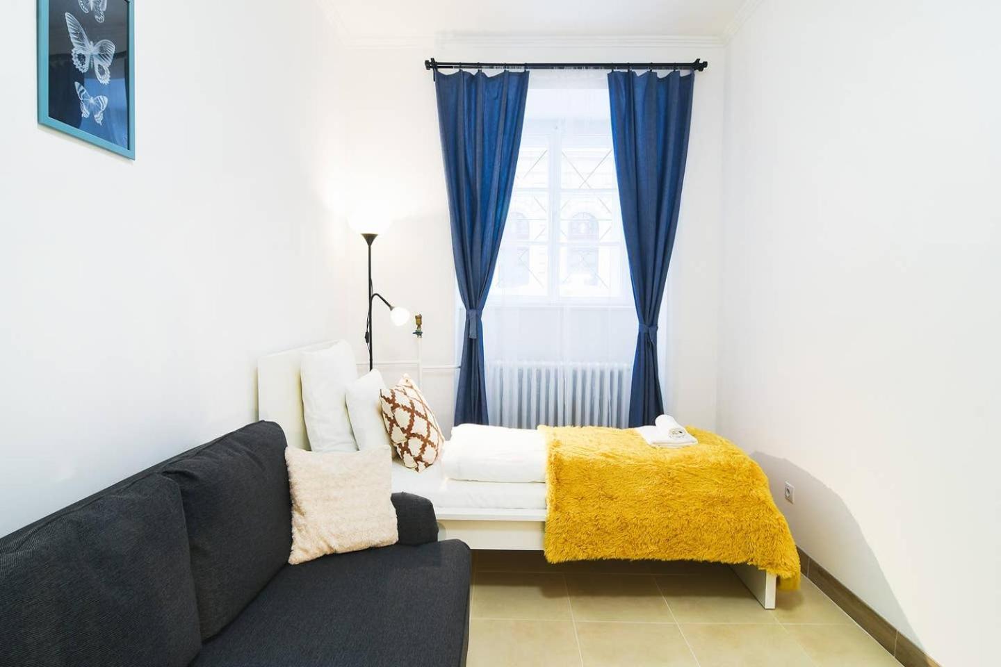 Very Central Apartment Close To Basilica Budapest Kültér fotó